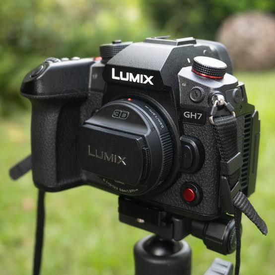 Panasonic Lumix GH7